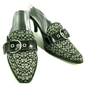 Coach Judie Slides signature style